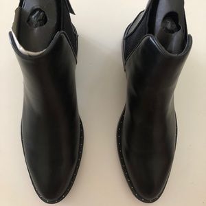 Pointed Toe Boots